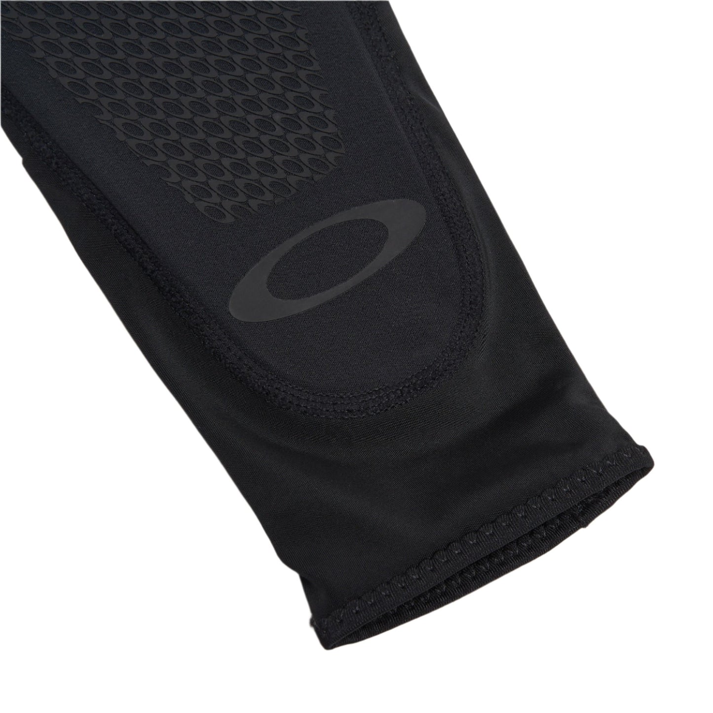 Oakley All Mountain D30 Elbow Guard - Blackout