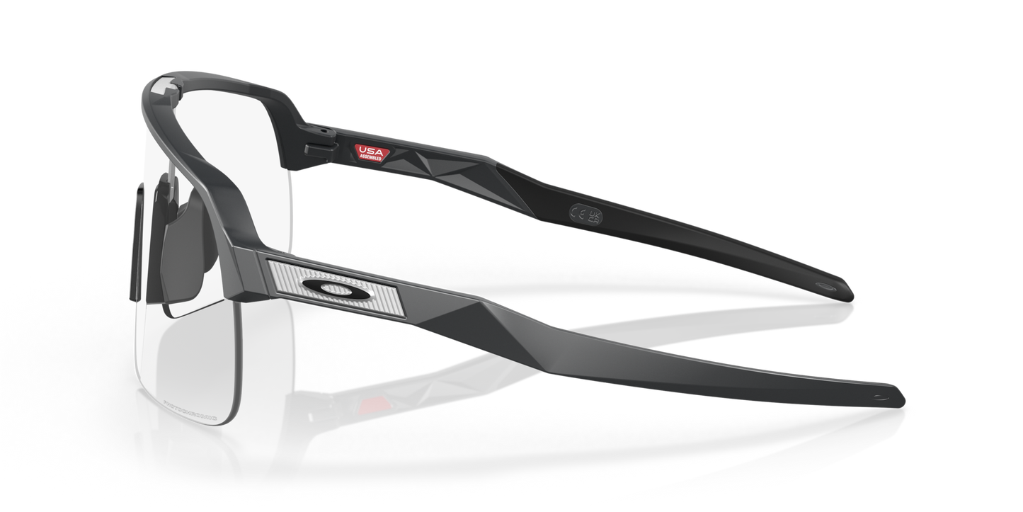 Oakley Sutro Lite Sunglasses - Matte Carbon / Photochromic