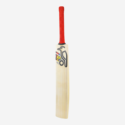 Kookaburra Beast Pro 9.0 Junior Bat