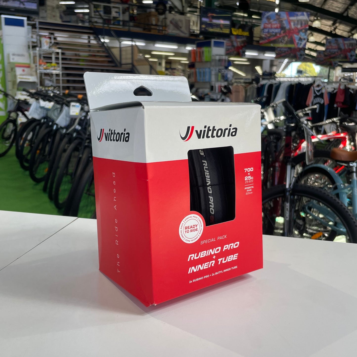 Vittoria Rubino Pro G2 Twin Tyre Pack. Inc Tubes - Black