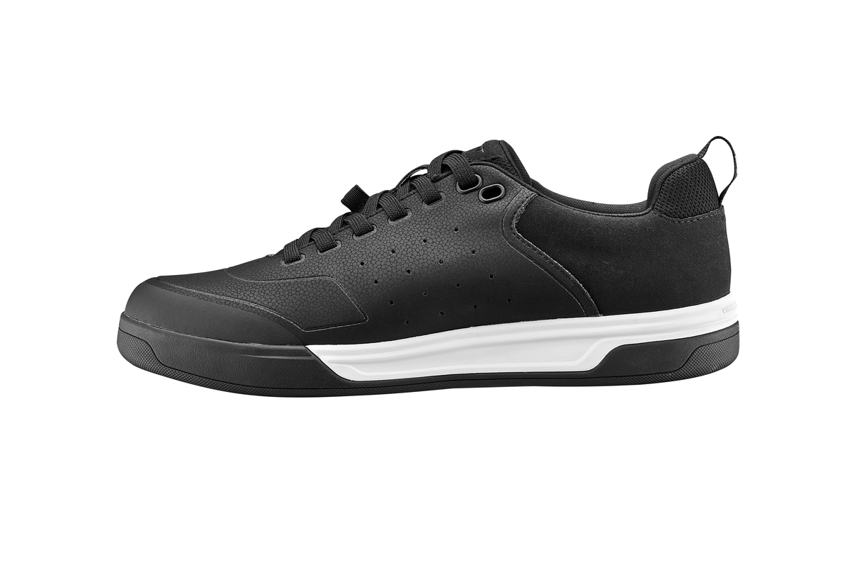 Giant Shuttle Flat Lace Offroad Shoes - Black