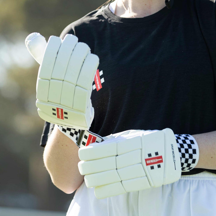 Gray-Nicolls Select Batting Gloves - White