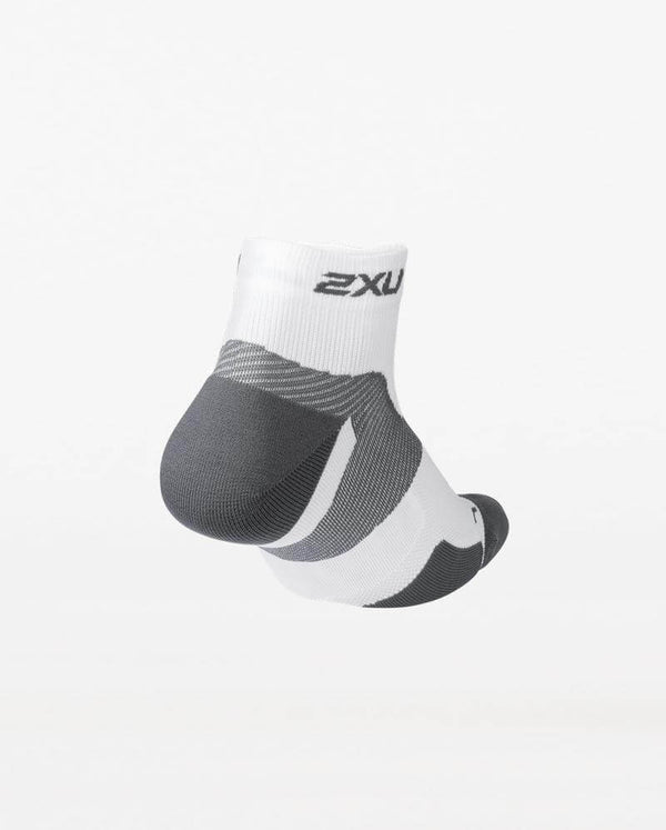 2XU Vectr Cushion 1/4 Crew Socks - White