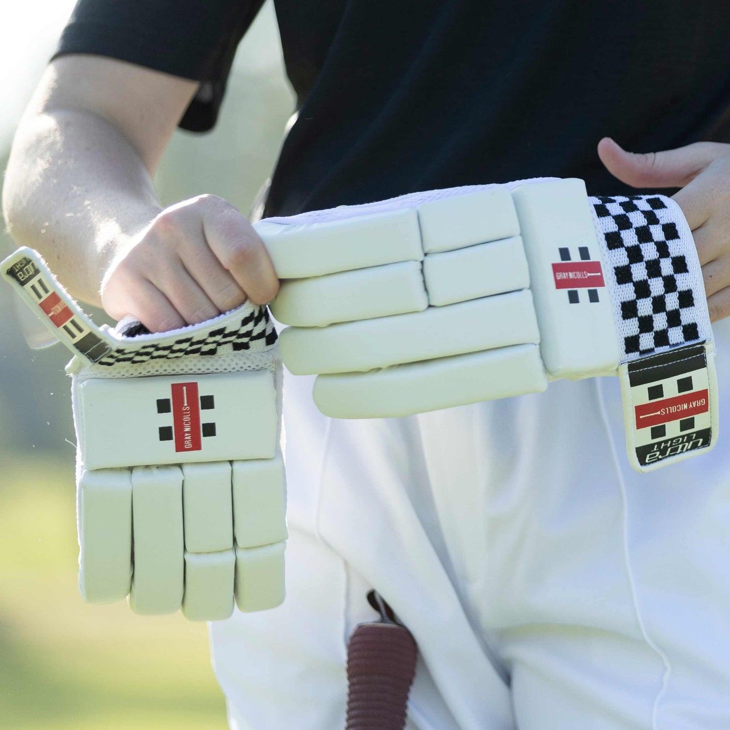 Gray-Nicolls Ultra Light Batting Gloves