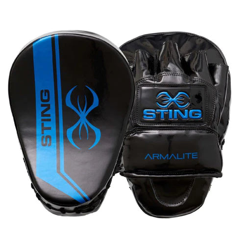 Sting Armalite Focus Mitt - Black/Blue