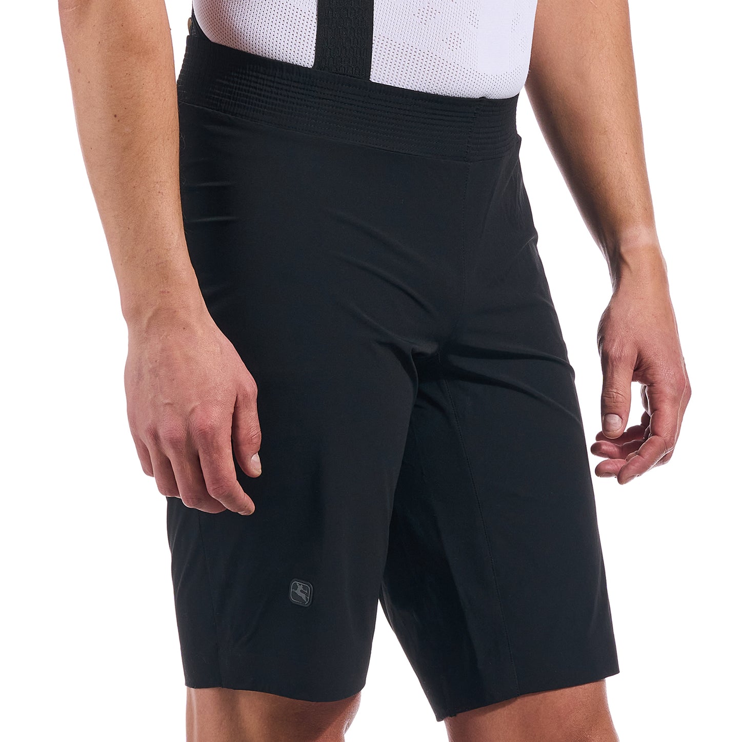 Giordana Beyond Gravel Pull On Over Shorts - Black